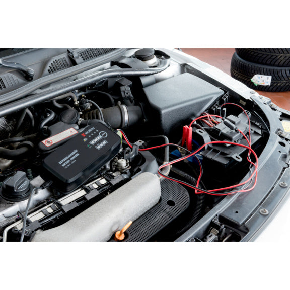 Pil şarj cihazı 12/24 V 8 A lityum/kurşun 10-240 AH